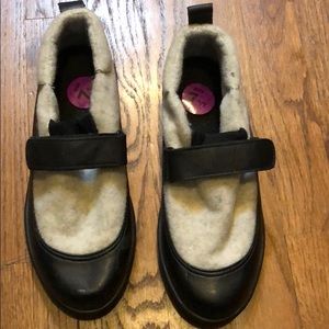 Wanderlust brand felt and leather waterproof shoes